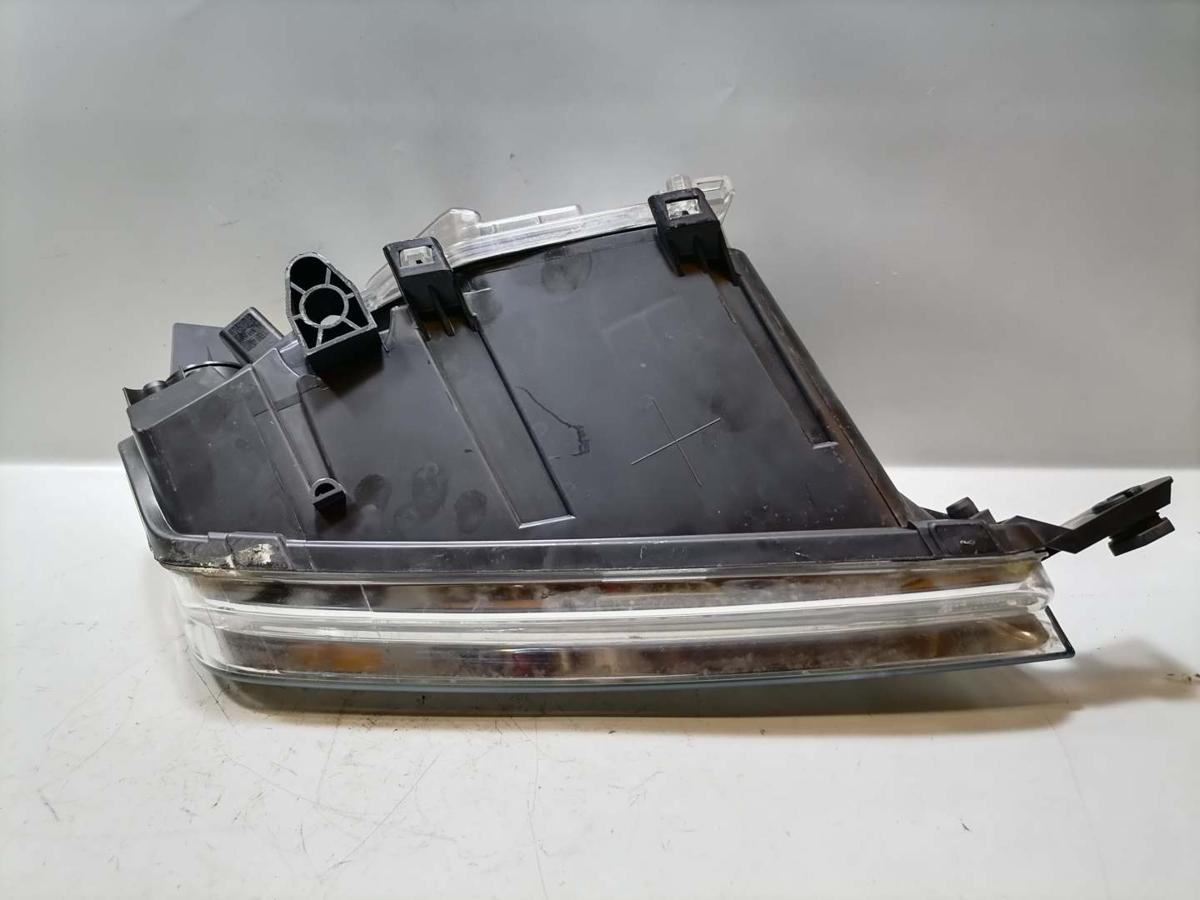 Skoda Fabia 6Y original Scheinwerfer links Halogen Chromhintergrund Bj.2005